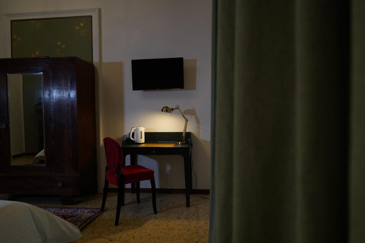 Ds Apartment Catania Bagian luar foto