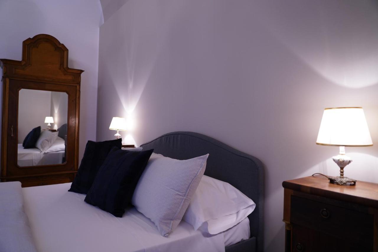 Ds Apartment Catania Bagian luar foto