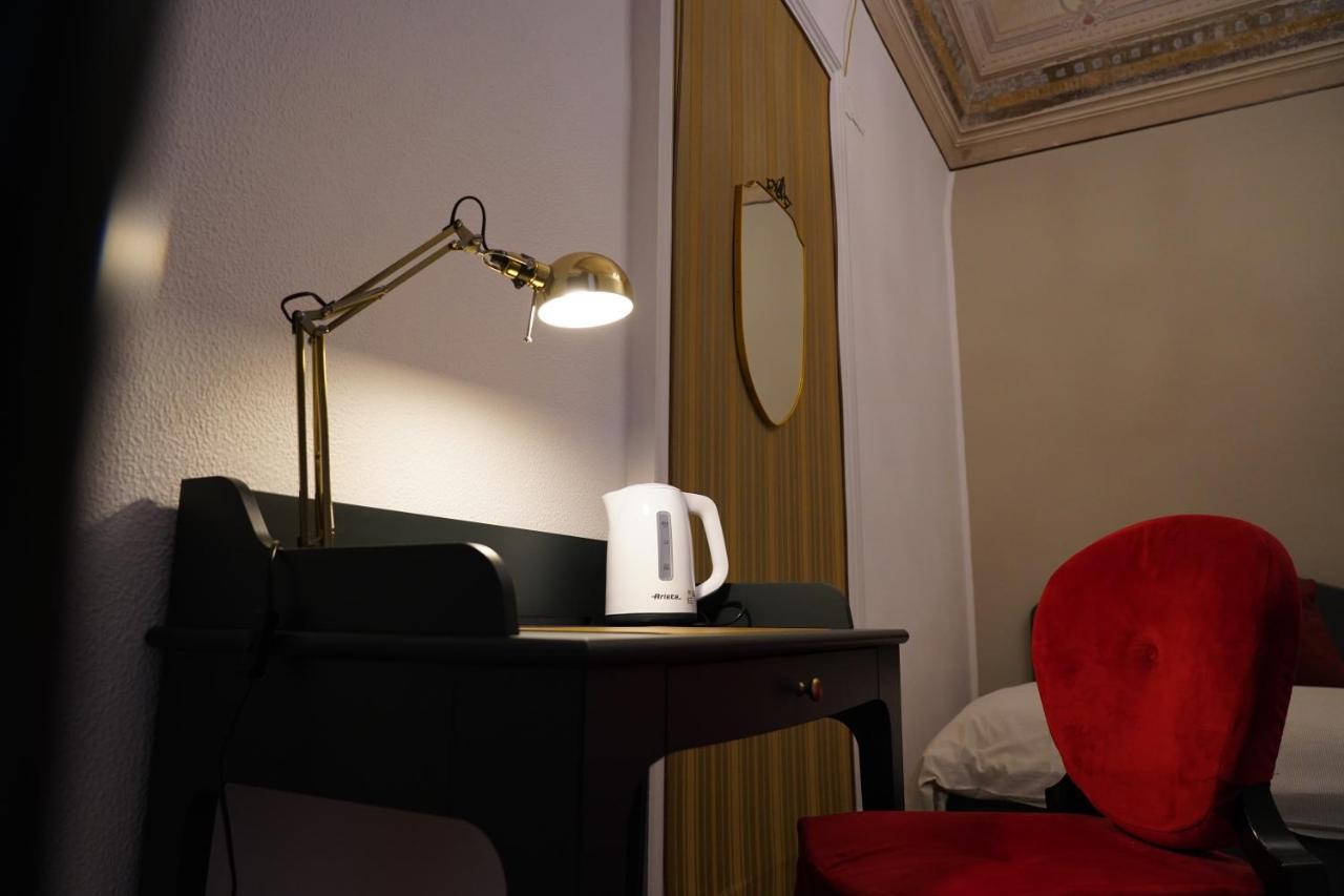 Ds Apartment Catania Bagian luar foto