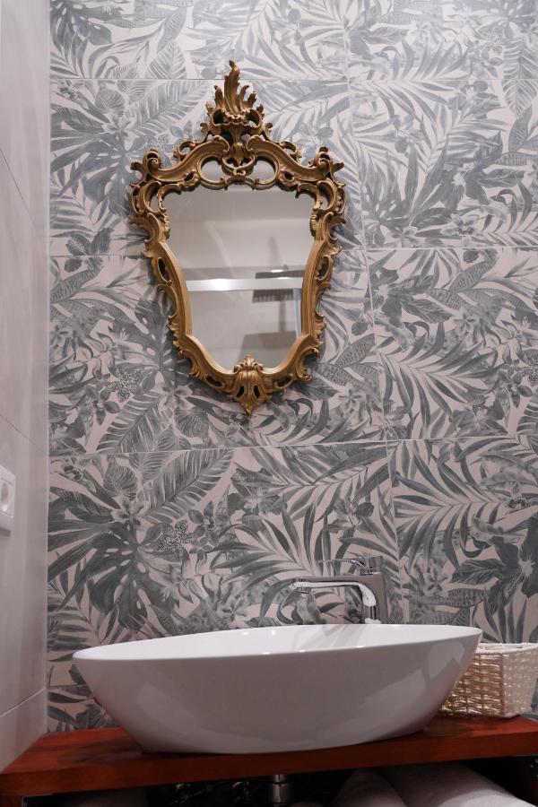 Ds Apartment Catania Bagian luar foto