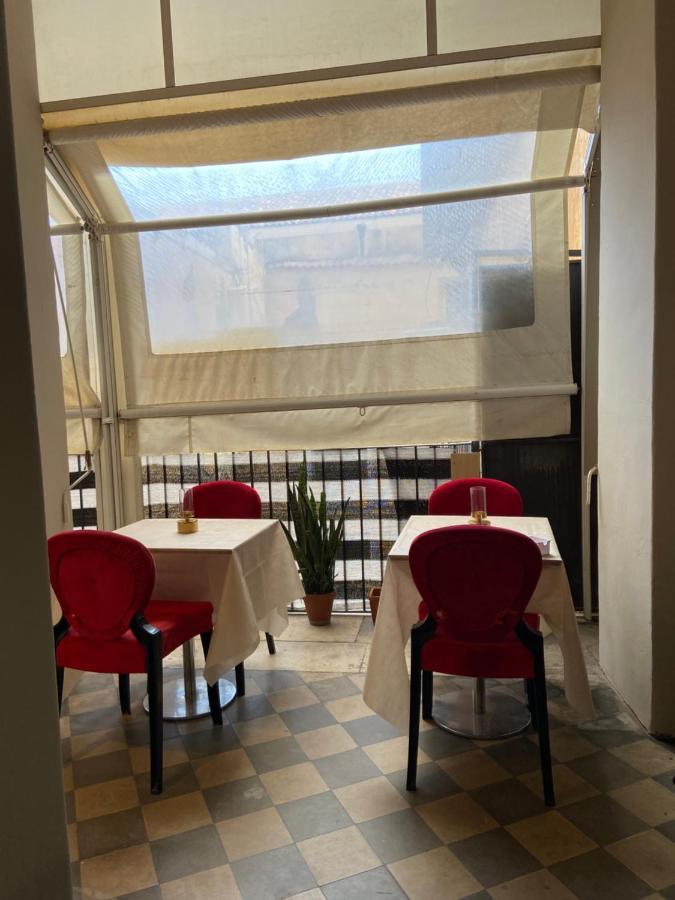 Ds Apartment Catania Bagian luar foto