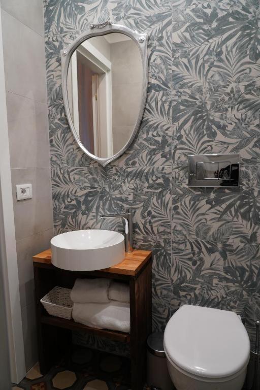 Ds Apartment Catania Bagian luar foto